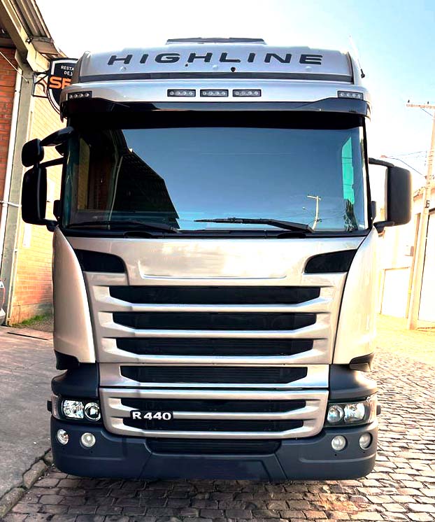 SCANIA HIGHLINE R 440